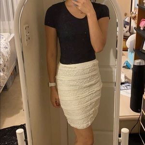 Max Studio white ruffle miniskirt